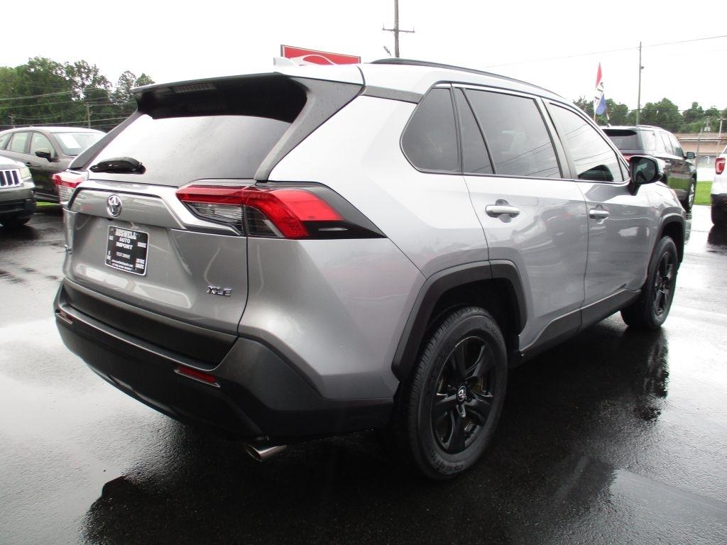 Toyota RAV4 XLE 2020