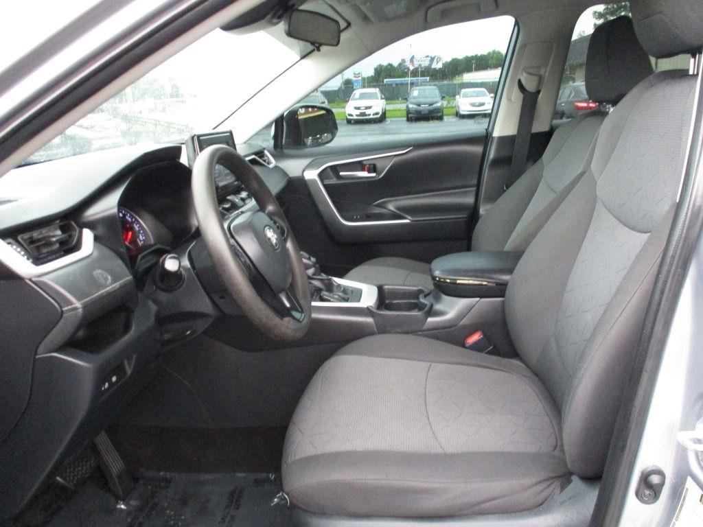 Toyota RAV4 XLE 2020