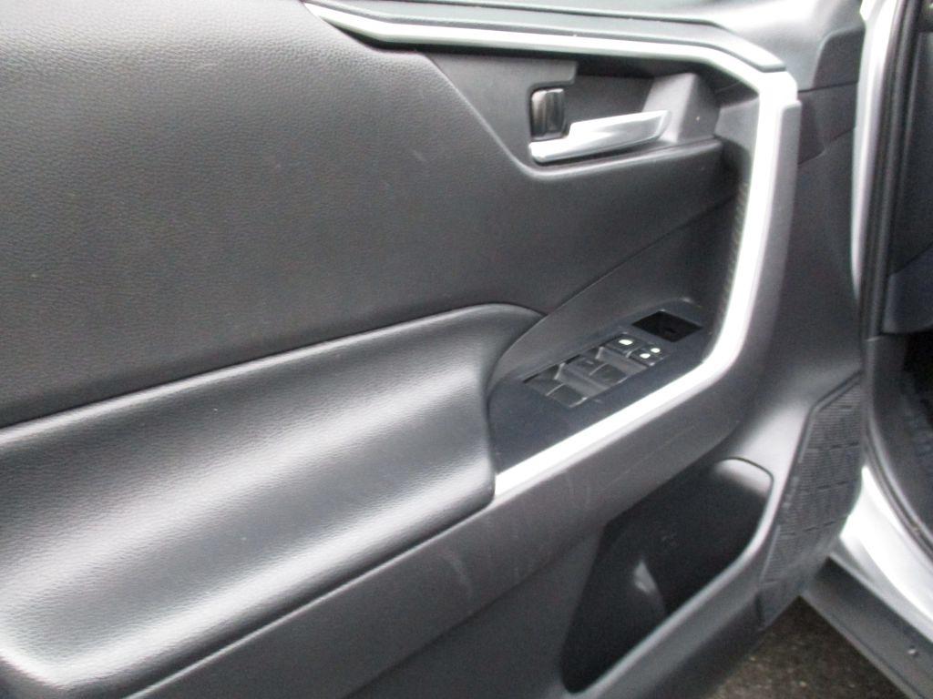 Toyota RAV4 XLE 2020