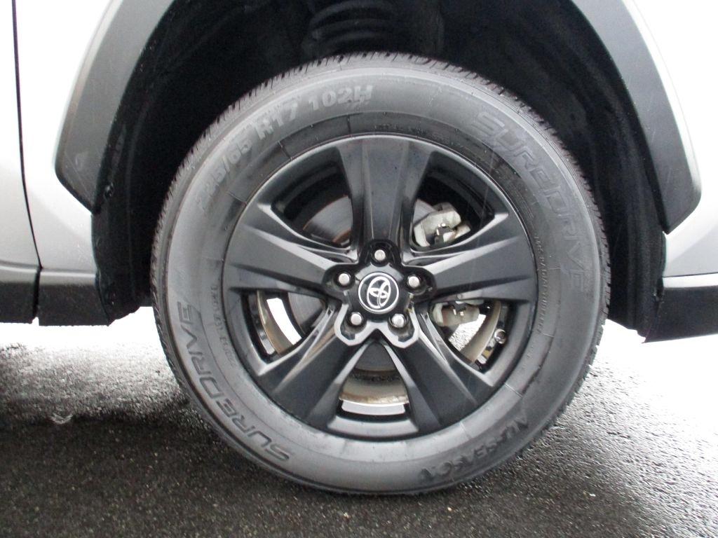 Toyota RAV4 XLE 2020