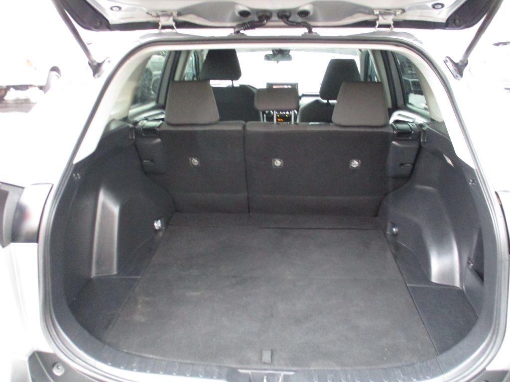 Toyota RAV4 XLE 2020