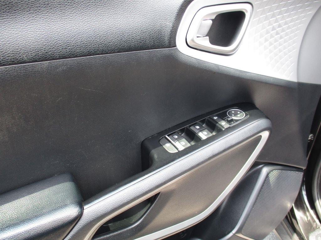 Kia Soul LX CVT 2020