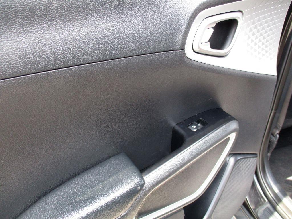 Kia Soul LX CVT 2020