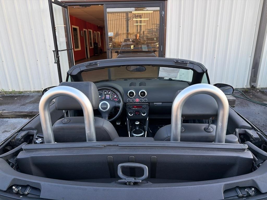 Audi TT Roadster quattro (225 hp) 2004