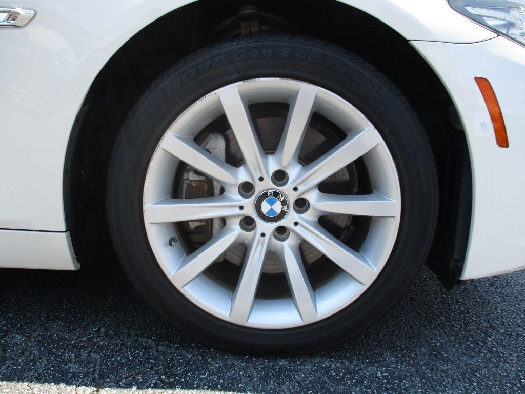 BMW 5-Series 535i xDrive 2014