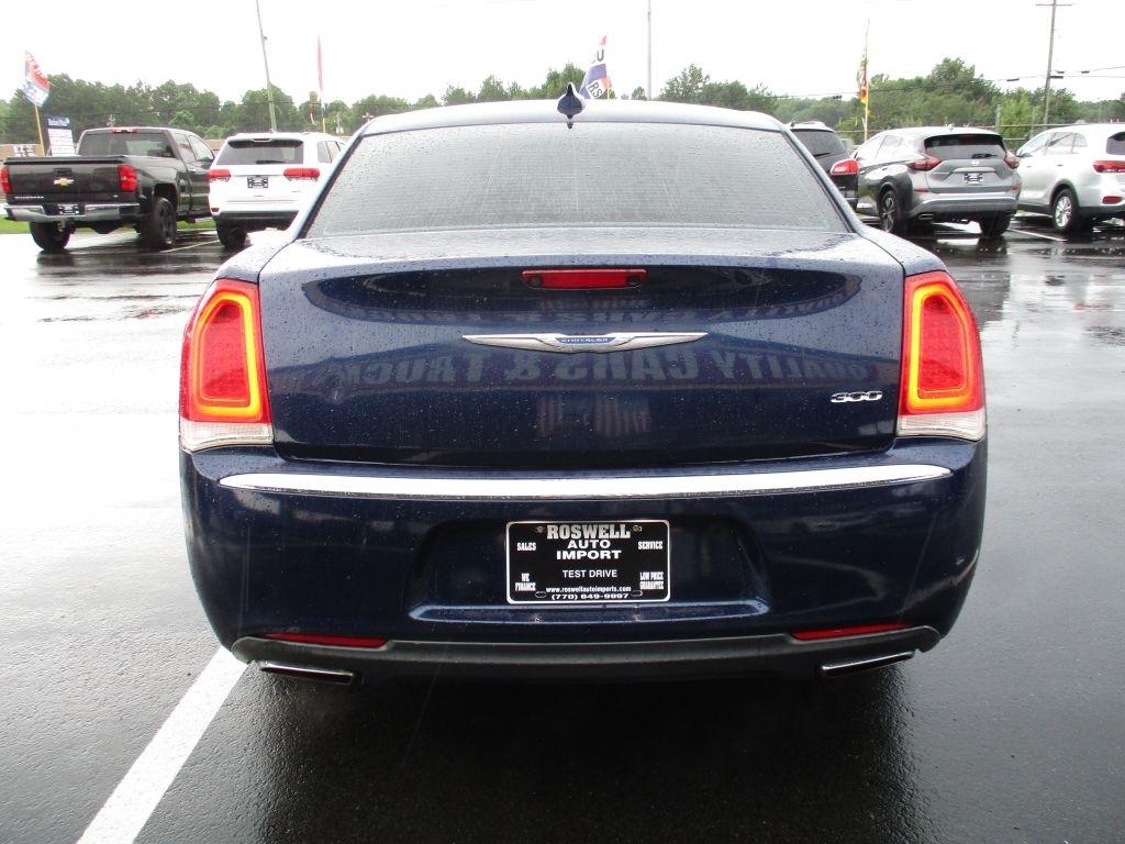 Chrysler 300 Limited RWD 2015