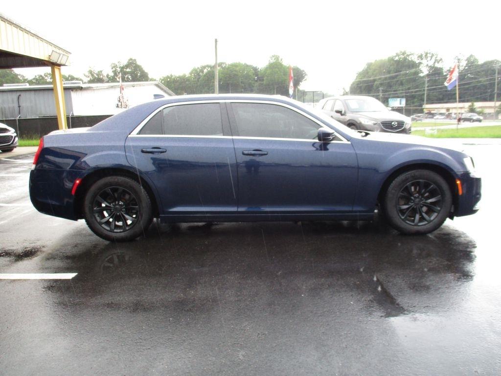 Chrysler 300 Limited RWD 2015