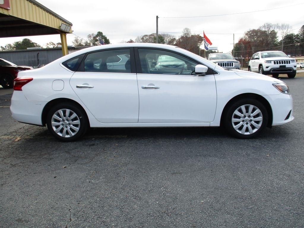 Nissan Sentra SR 2019