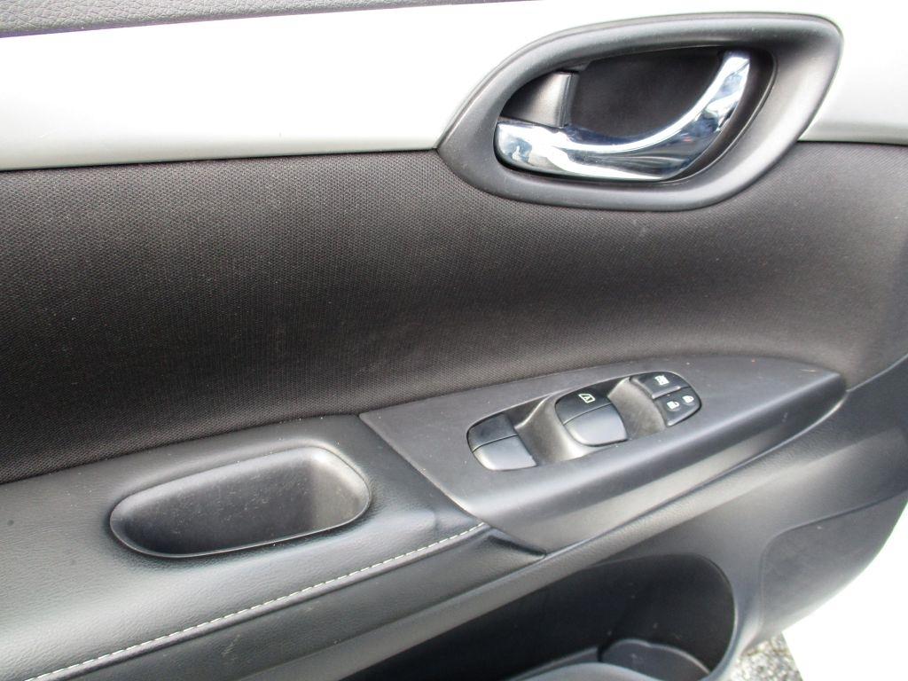 Nissan Sentra SR 2019