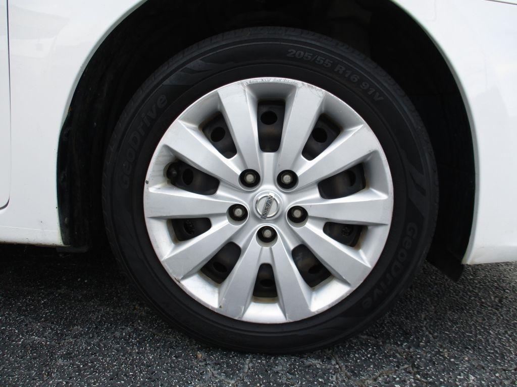 Nissan Sentra SR 2019