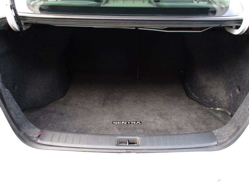 Nissan Sentra SR 2019