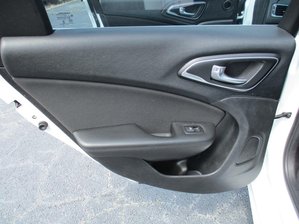 Chrysler 200 Limited 2016