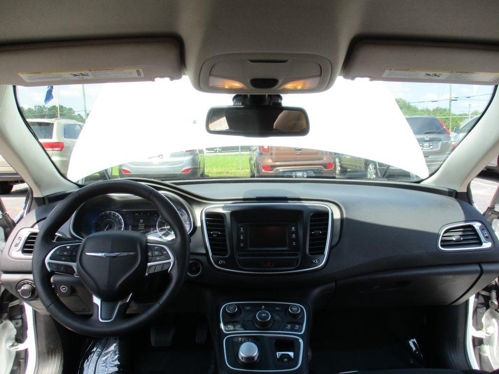 Chrysler 200 Limited 2016