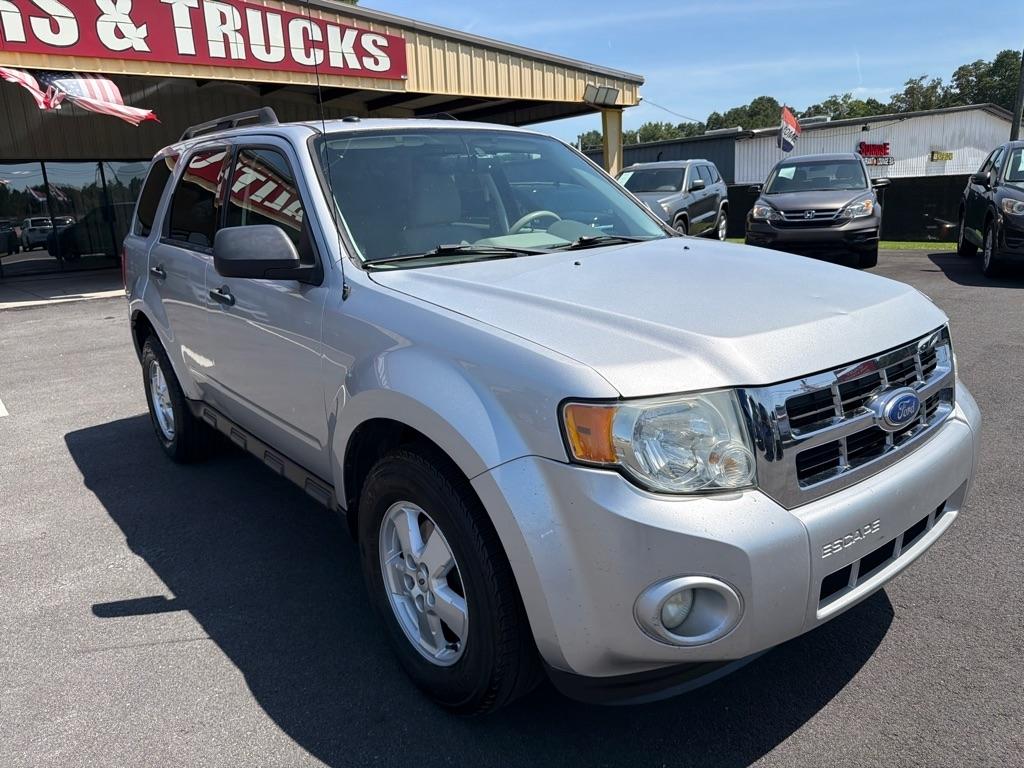 Ford Escape XLT FWD 2011