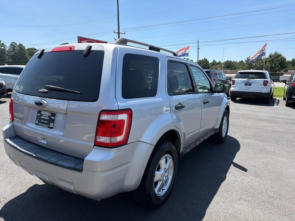 Ford Escape XLT FWD 2011