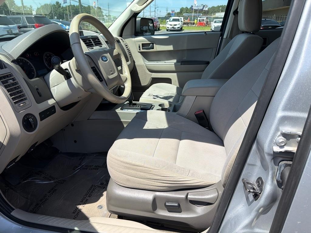 Ford Escape XLT FWD 2011