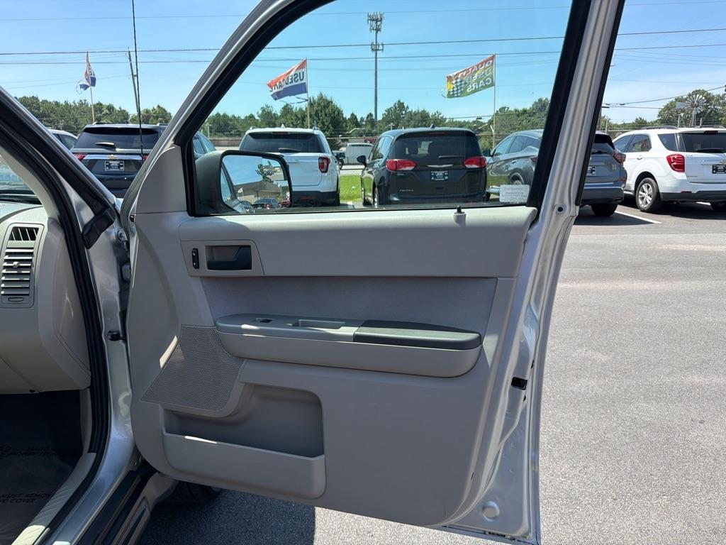 Ford Escape XLT FWD 2011