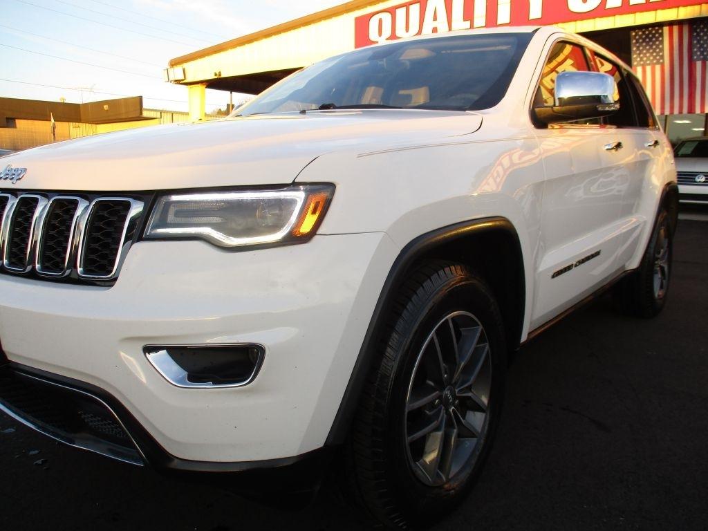 Jeep Grand Cherokee Limited 2WD 2017