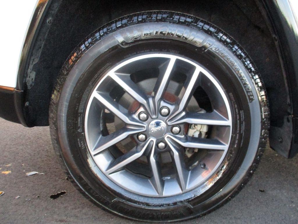 Jeep Grand Cherokee Limited 2WD 2017