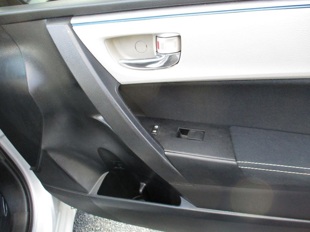 Toyota Corolla LE CVT 2014