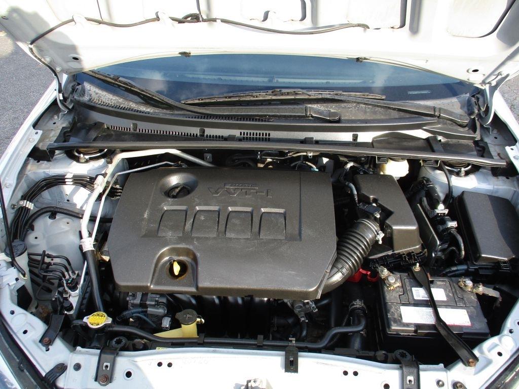 Toyota Corolla LE CVT 2014