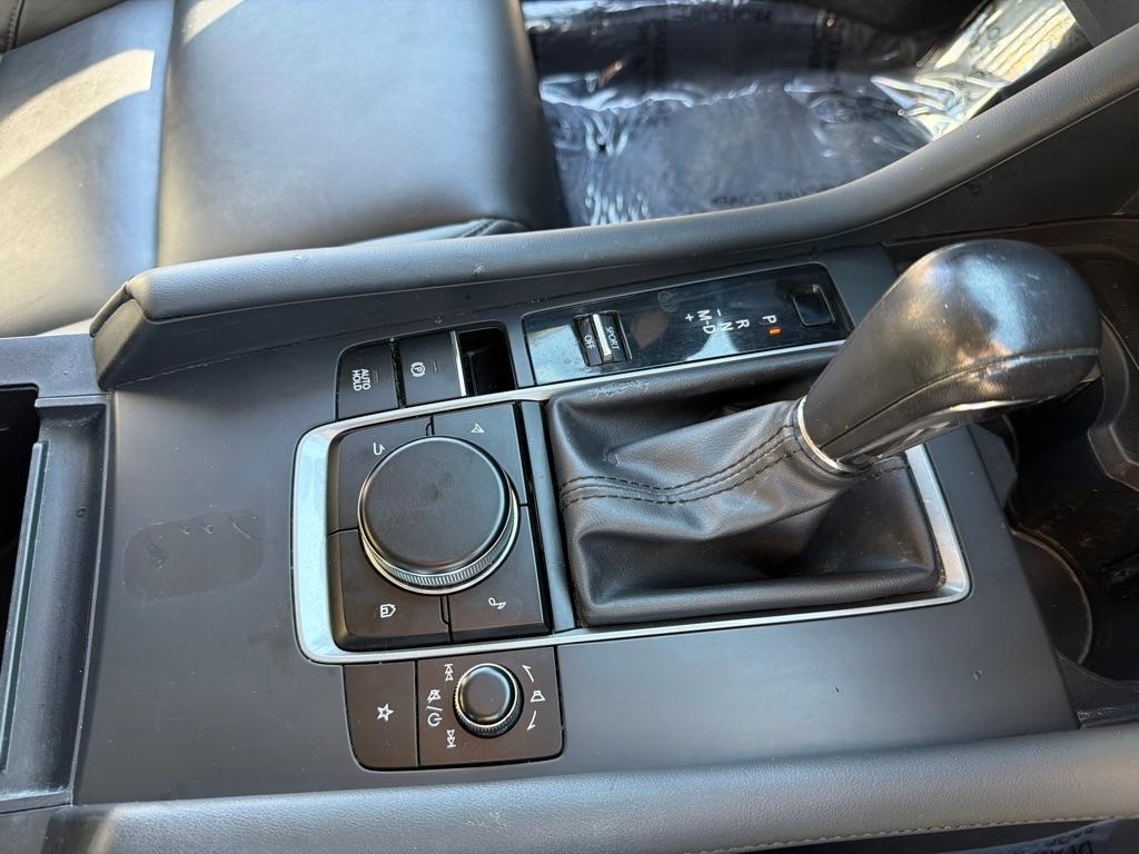 Mazda Mazda3 photo 18