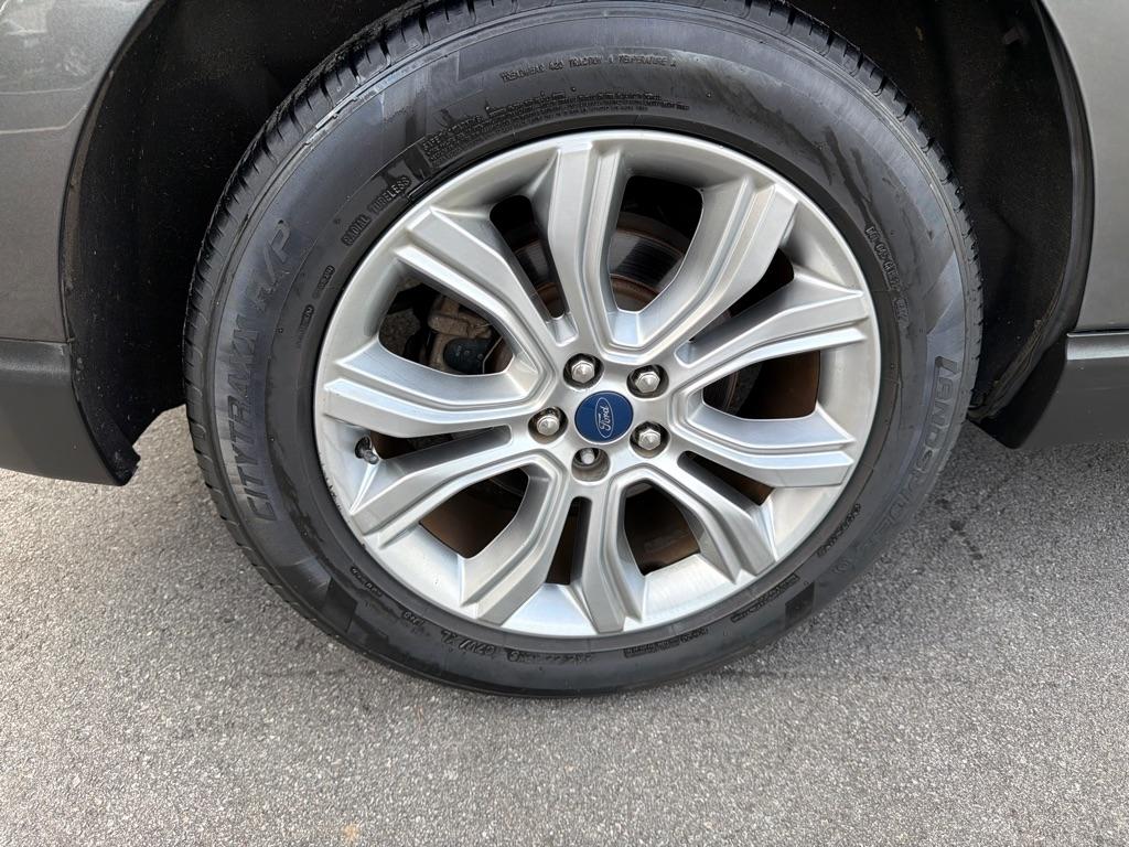 Ford Edge photo 25