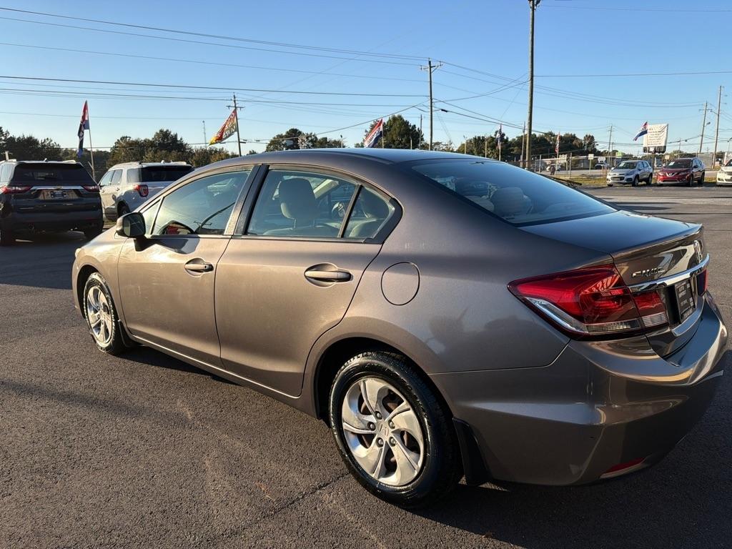 Honda Civic LX Sedan 5-Speed AT 2013