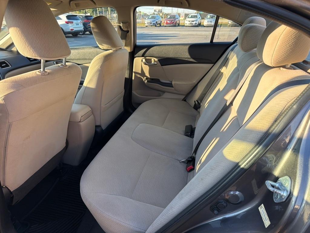 Honda Civic LX Sedan 5-Speed AT 2013