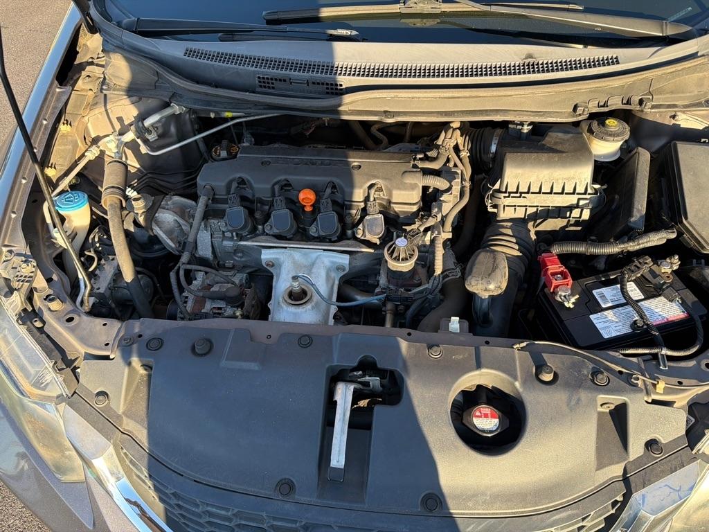 Honda Civic LX Sedan 5-Speed AT 2013