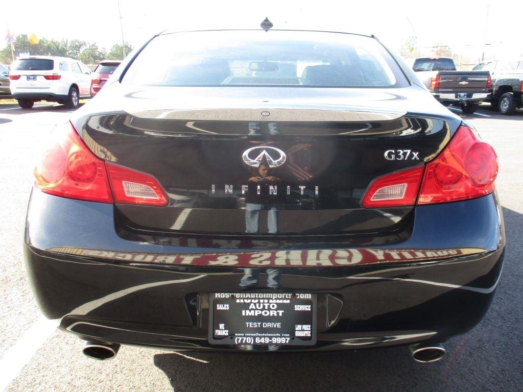 Infiniti G Sedan G37x AWD 2009