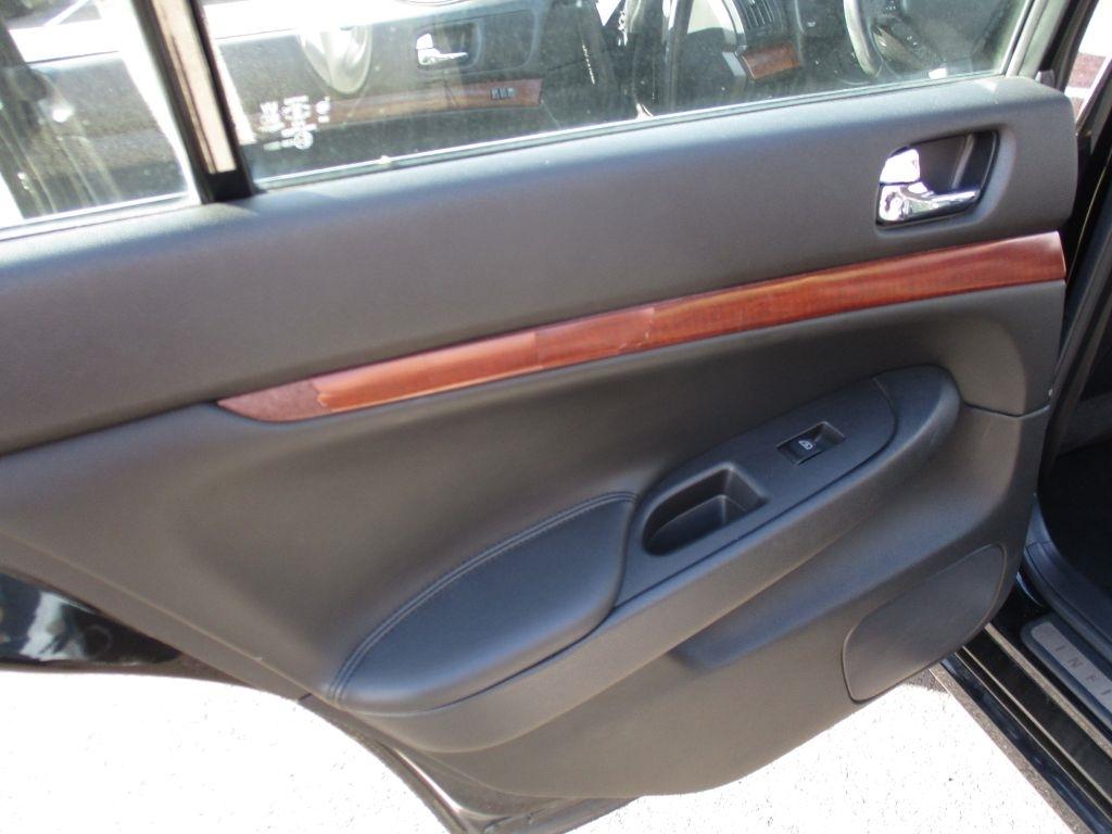 Infiniti G Sedan G37x AWD 2009