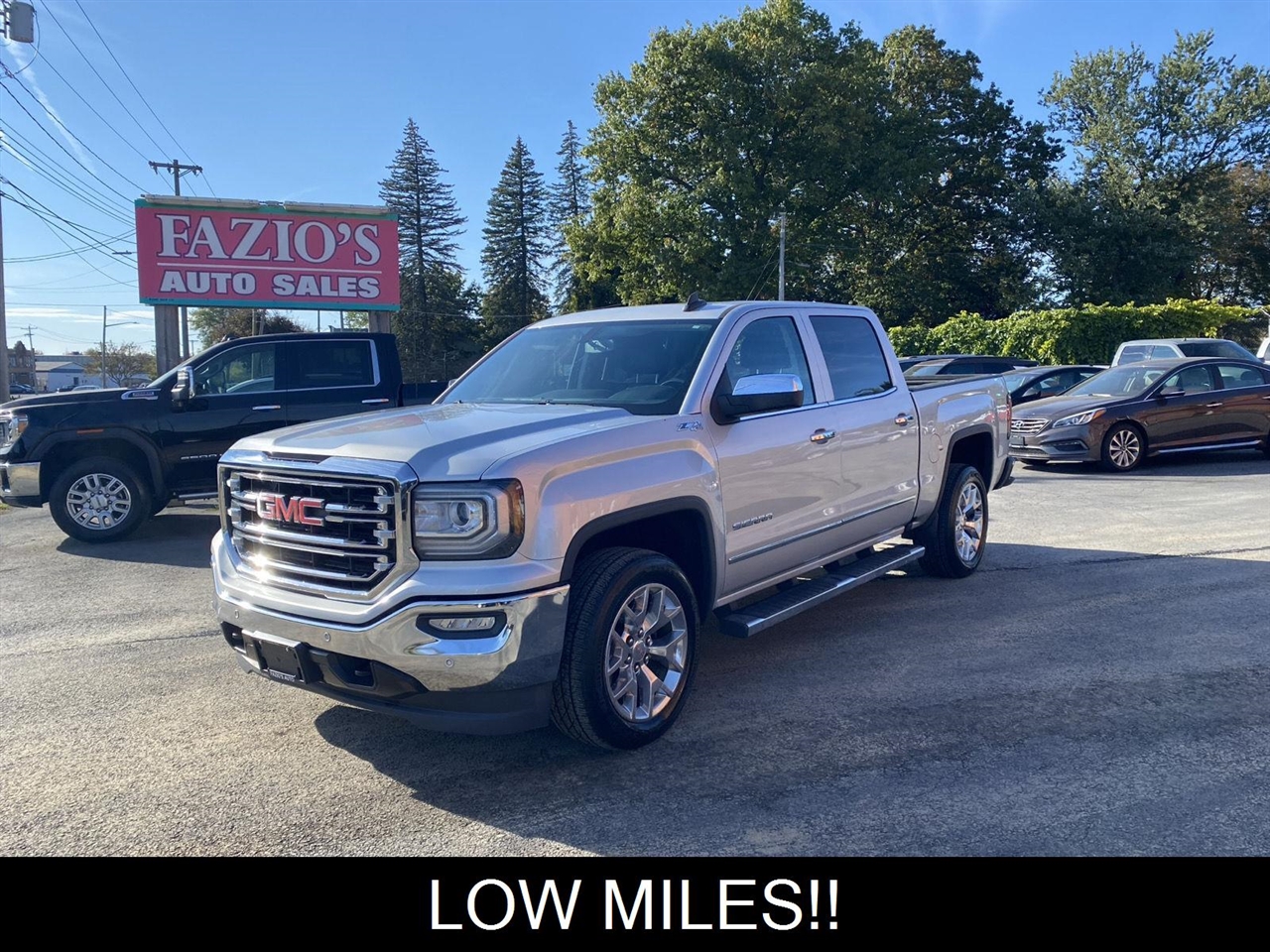 2018 GMC Sierra 1500 4WD Crew Cab 143.5" SLT