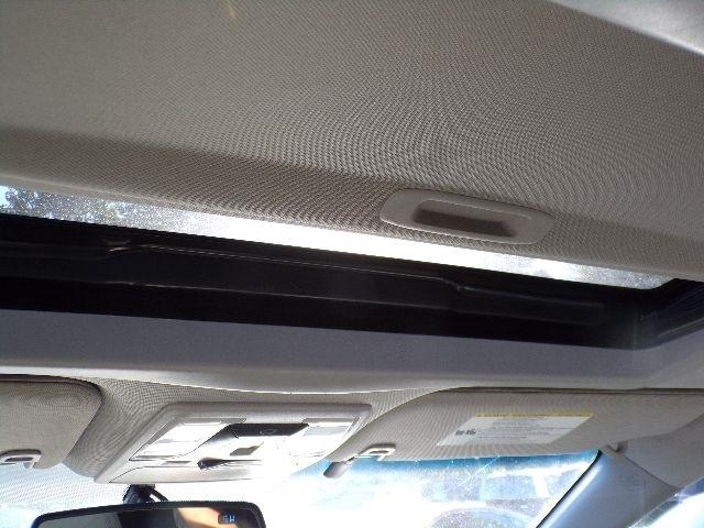 Toyota Sienna 5dr 7-Pass Van XLE Premium AWD (Natl) 2015