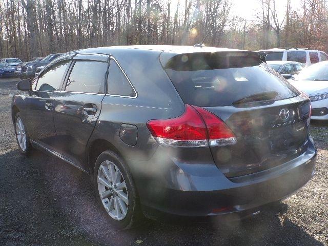 Toyota Venza 4dr Wgn I4 AWD XLE (Natl) 2012
