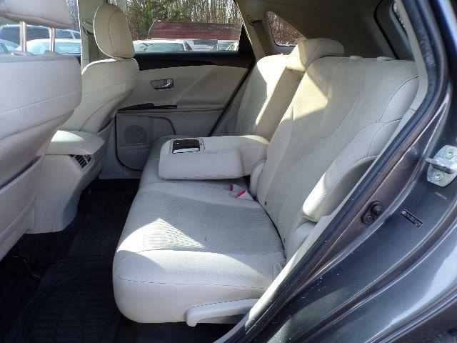 Toyota Venza 4dr Wgn I4 AWD XLE (Natl) 2012