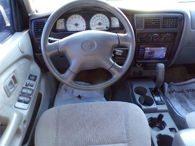 Toyota Tacoma DoubleCab PreRunner Auto (Natl) 2002