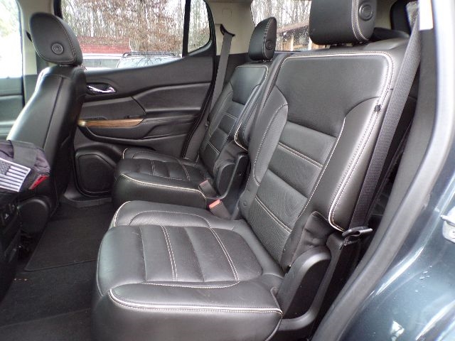 GMC Acadia AWD 4dr Denali 2019