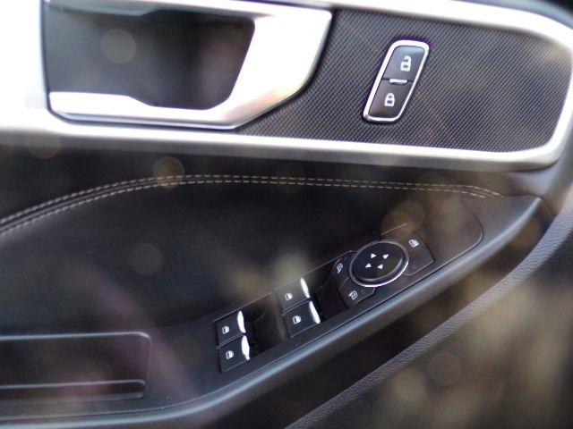 Ford Explorer XLT 4WD 2020