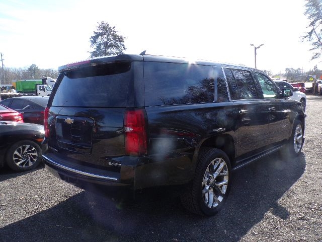Chevrolet Suburban 4WD 4dr 1500 Premier 2017