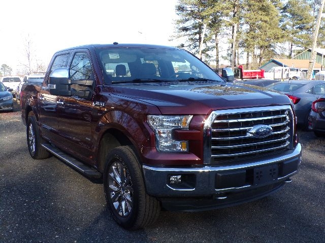 Ford F-150 4WD SuperCrew 145" Lariat 2016