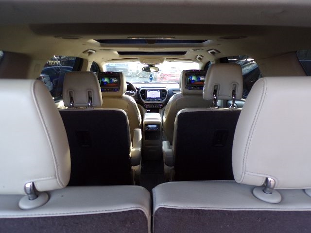 GMC Acadia AWD 4dr Denali 2017