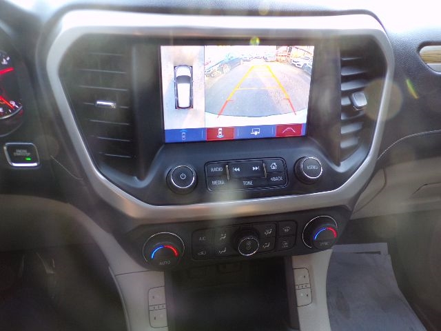 GMC Acadia AWD 4dr Denali 2017