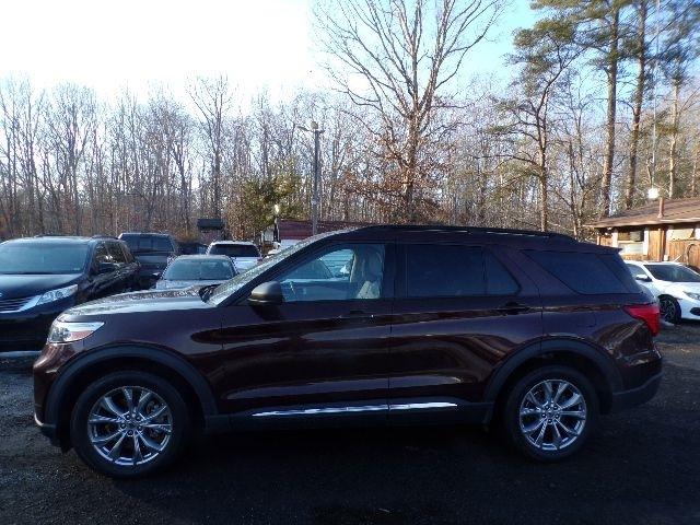 Ford Explorer XLT 4WD 2020