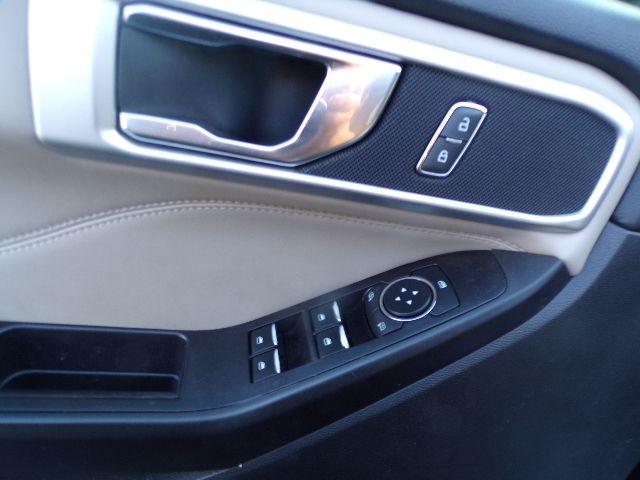 Ford Explorer XLT 4WD 2020