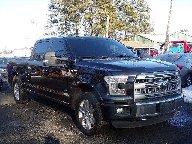 Ford F-150 4WD SuperCrew 157" Lariat w/HD Payload Pkg 2015
