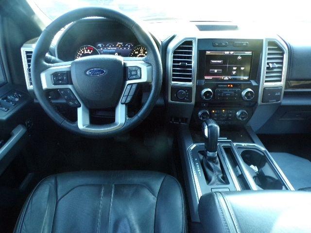 Ford F-150 4WD SuperCrew 157" Lariat w/HD Payload Pkg 2015