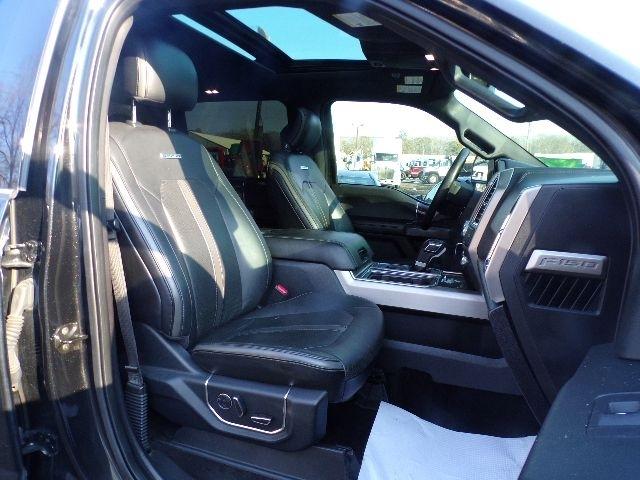 Ford F-150 4WD SuperCrew 157" Lariat w/HD Payload Pkg 2015