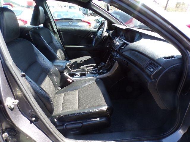 Honda Accord Sedan Sport CVT 2017