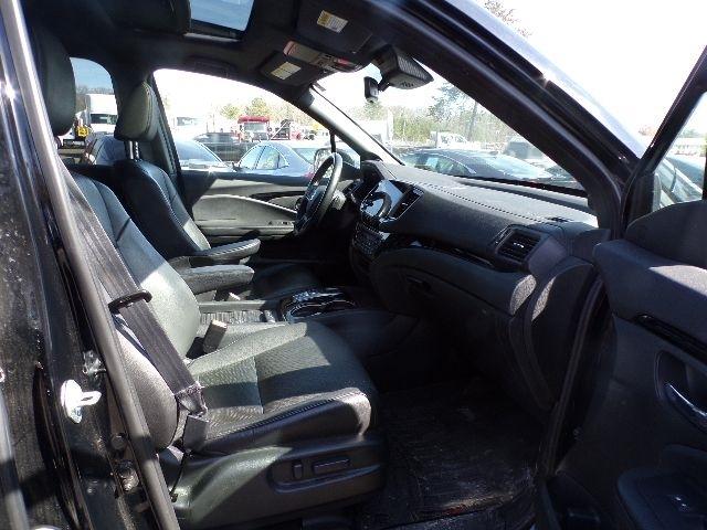 Honda Passport Touring AWD 2021